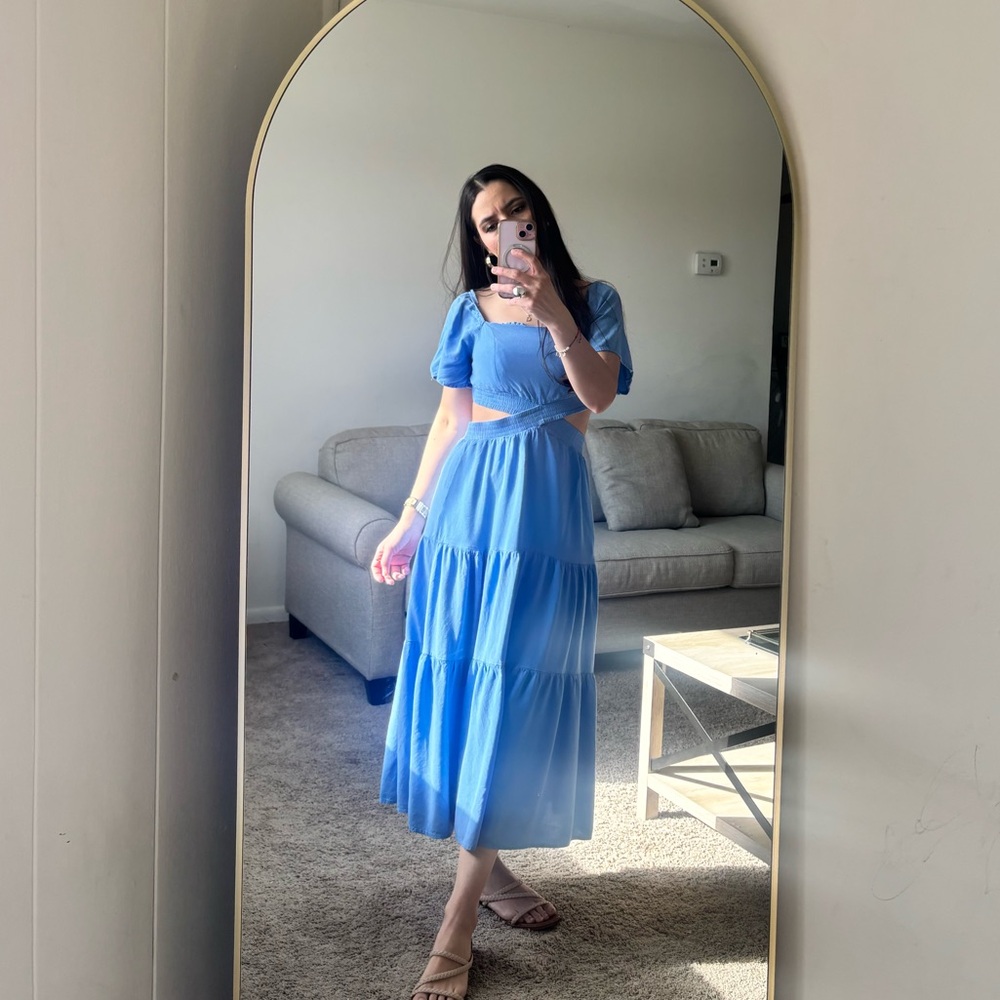 Elegant Blue Maxi Dress